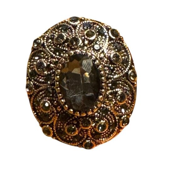 Fashion Jewelry Black Stone rose gold tone statement Ring size 8 - Picture 2 of 6